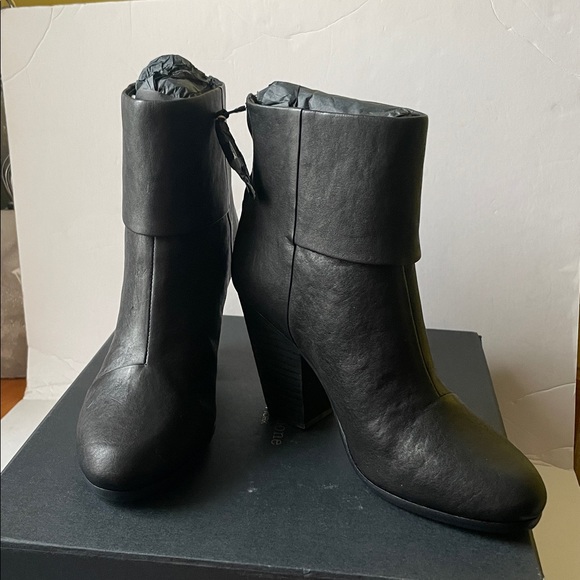 Rag and Bone Classic Newbury Bootie Black EU-37 US-7